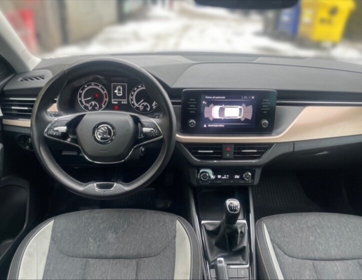 Škoda Scala Hatchback 1,5 l 110 kw