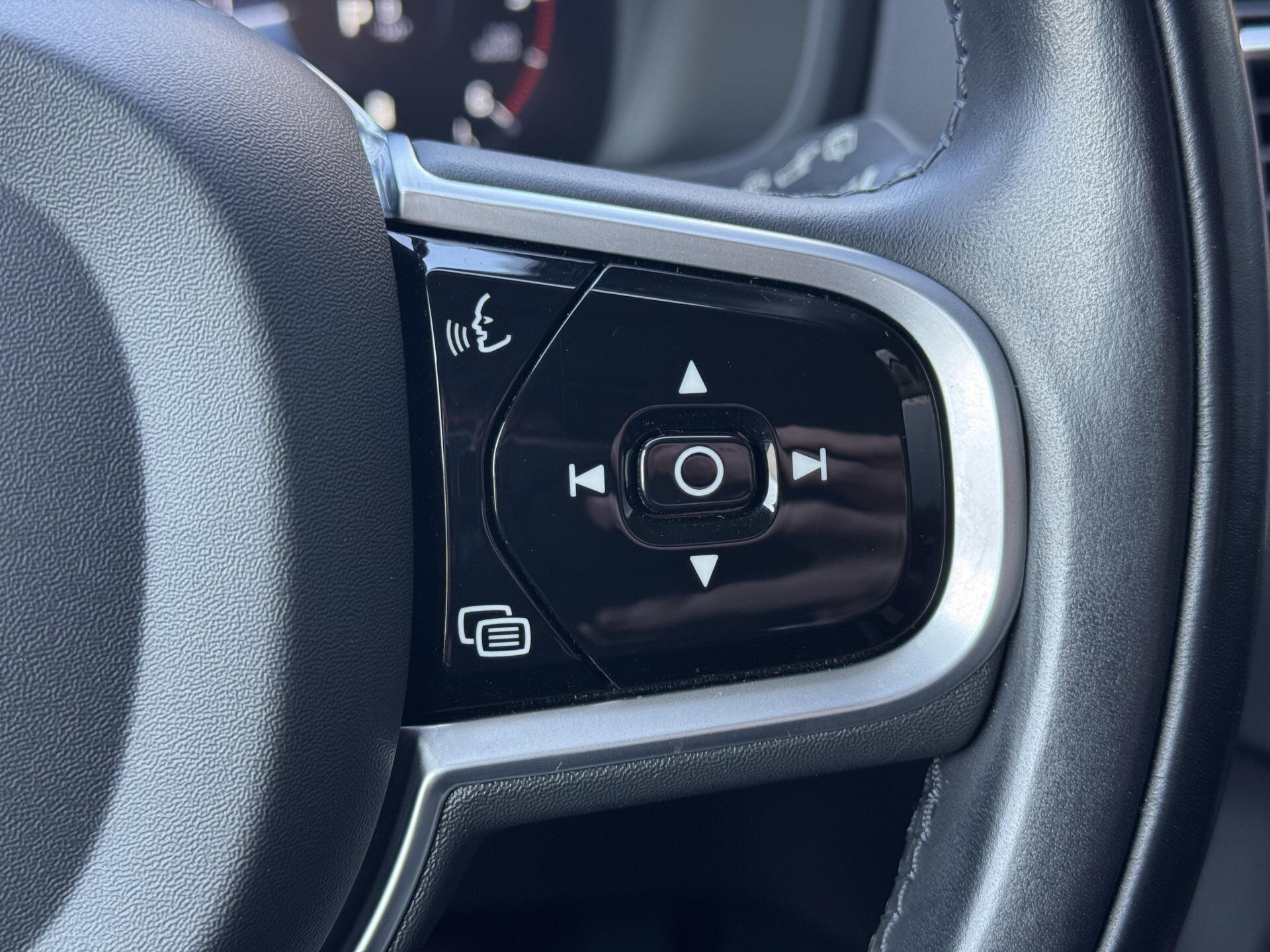 Volvo XC90 SUV / Terénní 2,0 l 173 kw