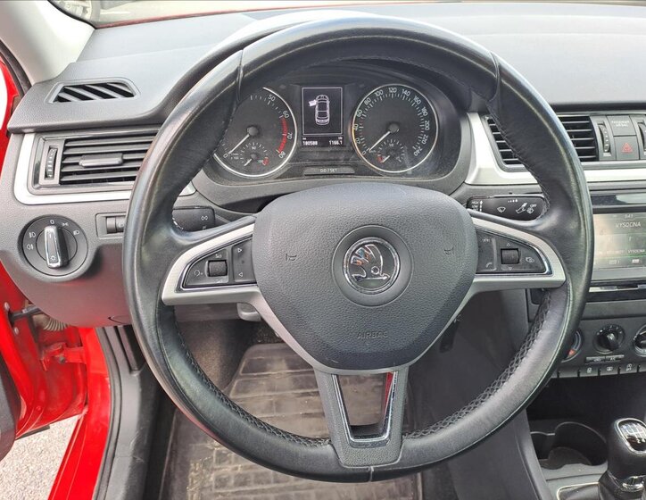 Škoda Rapid Liftback 1,2 l 81 kw