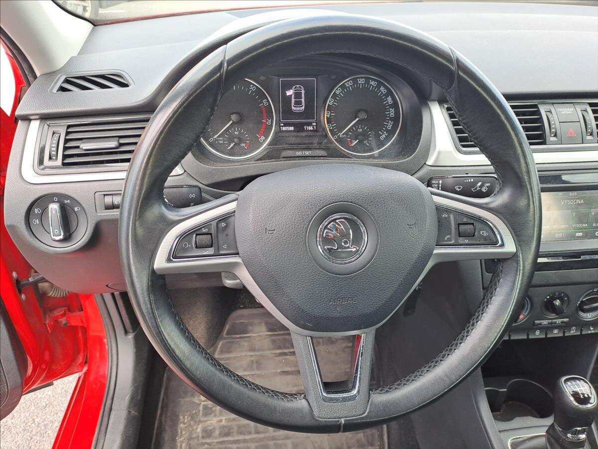 Škoda Rapid Liftback 1,2 l 81 kw