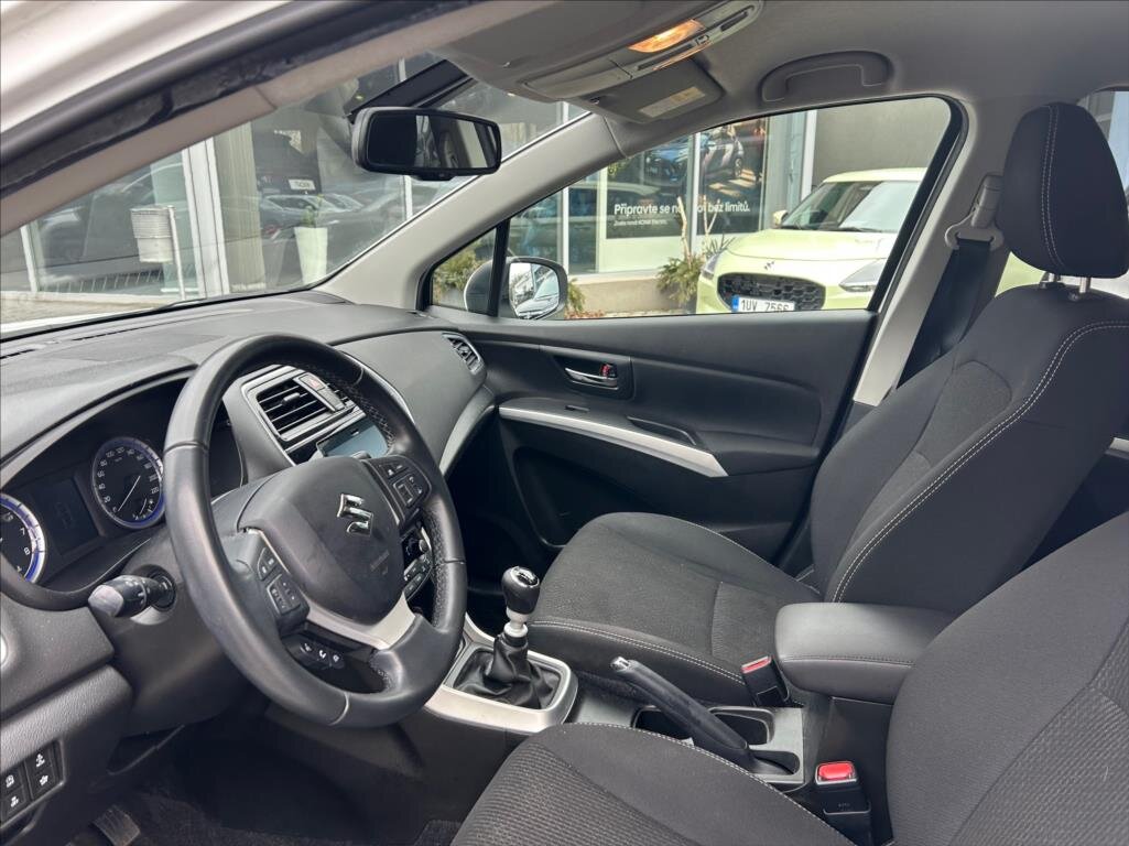 Suzuki SX4 S-Cross SUV 1,4 l 95 kw