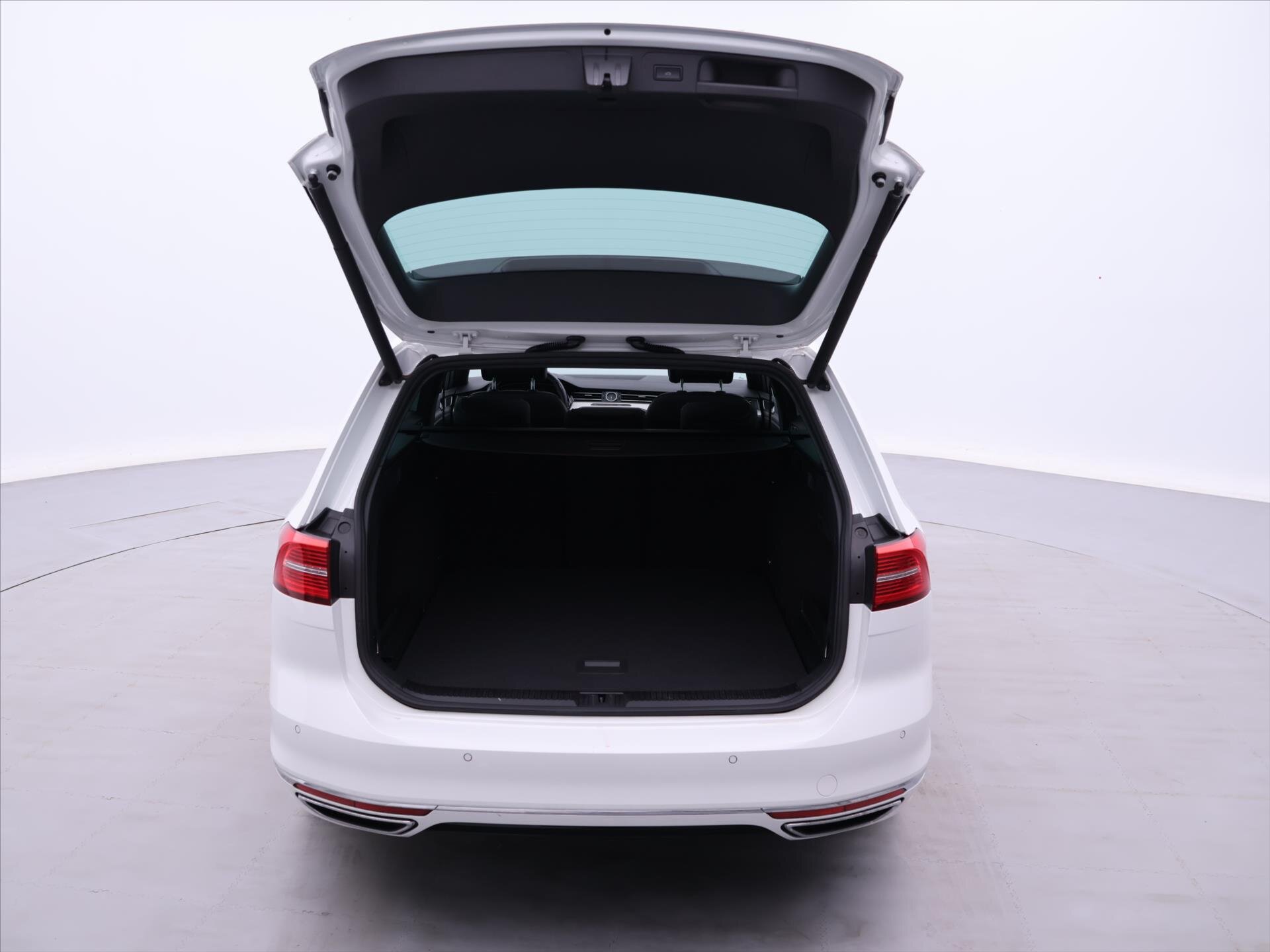 Volkswagen Passat Kombi 1,5 l 110 kw