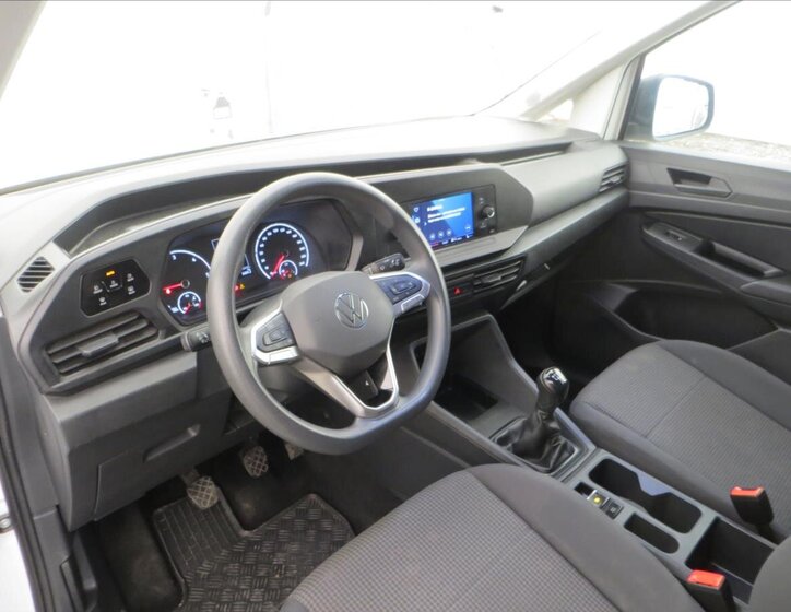 Volkswagen Caddy Skříň 2,0 l 75 kw