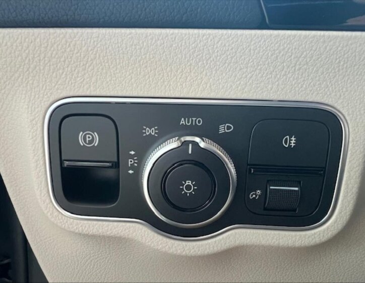 Mercedes-Benz Třídy B Hatchback 2,0 l 110 kw