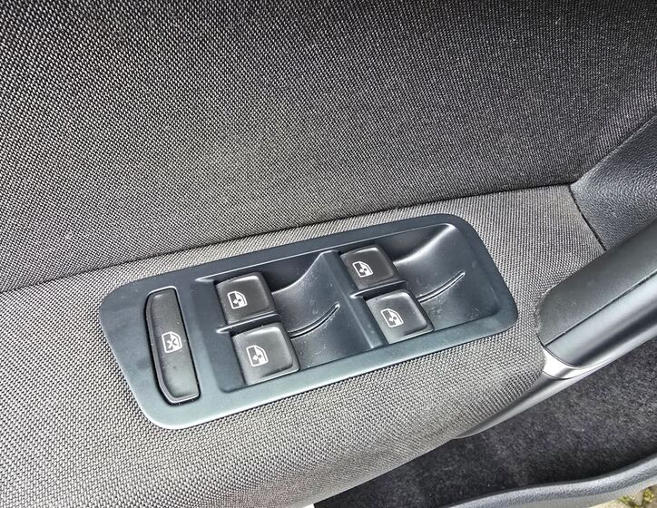 Volkswagen Golf Sportsvan 10