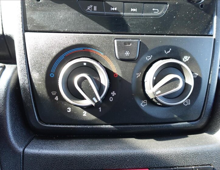 Peugeot Boxer Ostatní 2,2 l 121 kw