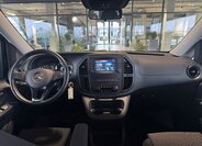 Mercedes-Benz Vito 12