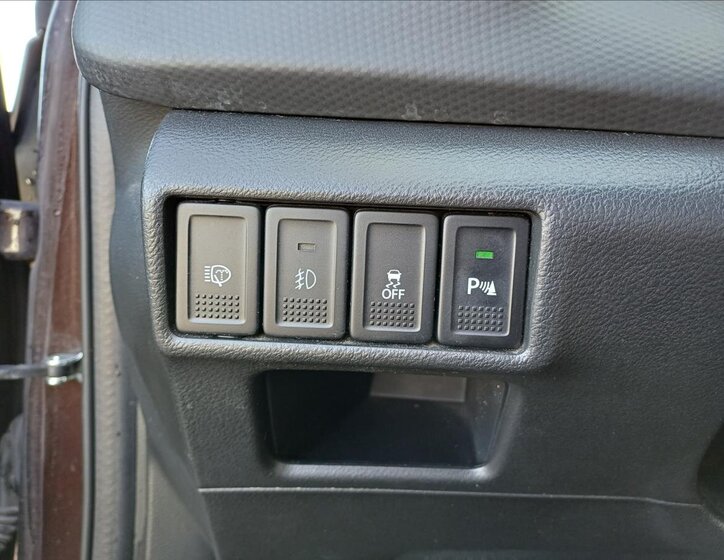 Suzuki SX4 S-Cross 16