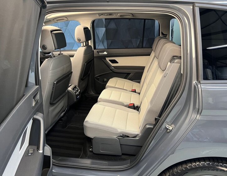 Volkswagen Touran Ostatní 1,5 l 110 kw