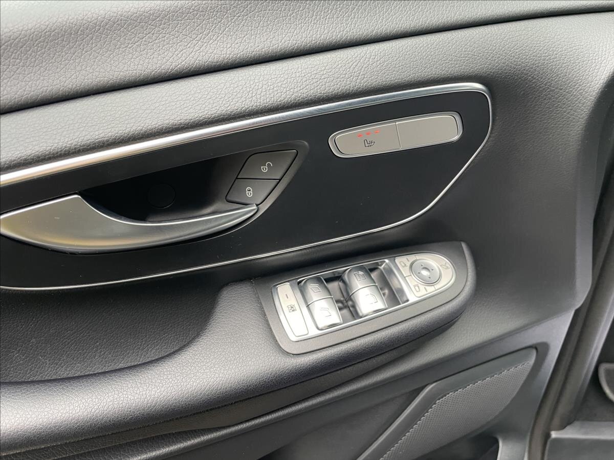 Mercedes-Benz Třídy V MPV 2,0 l 174 kw