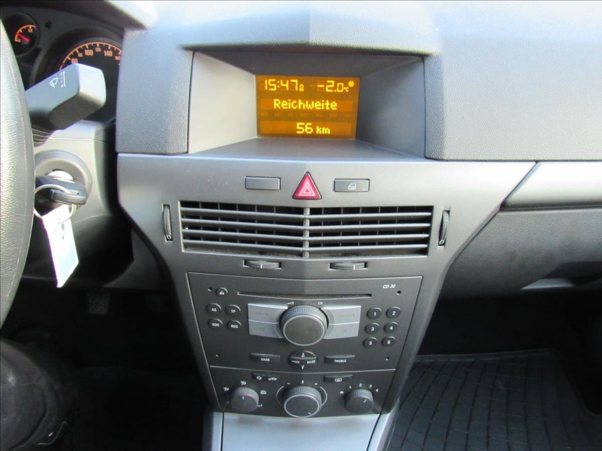 Opel Astra Hatchback 1,4 l 66 kw