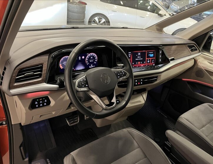 Volkswagen Multivan MPV 2,0 l 110 kw