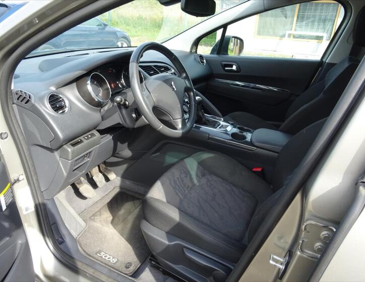Peugeot 3008 9