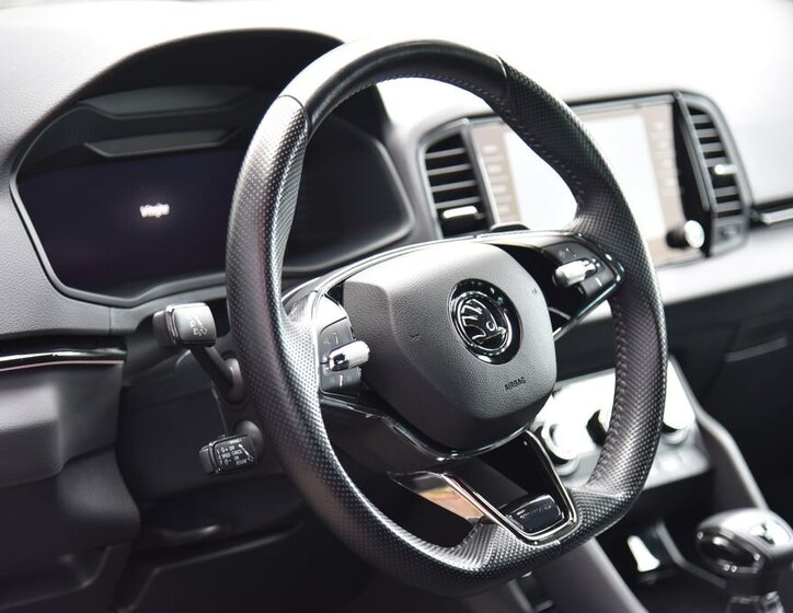 Škoda Karoq SUV / Terénní 1,5 l 110 kw