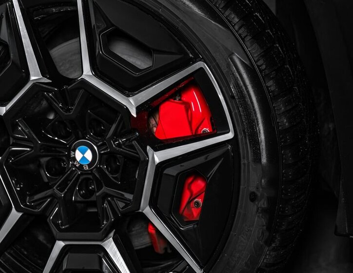 BMW XM SUV 4,4 l 360 kw