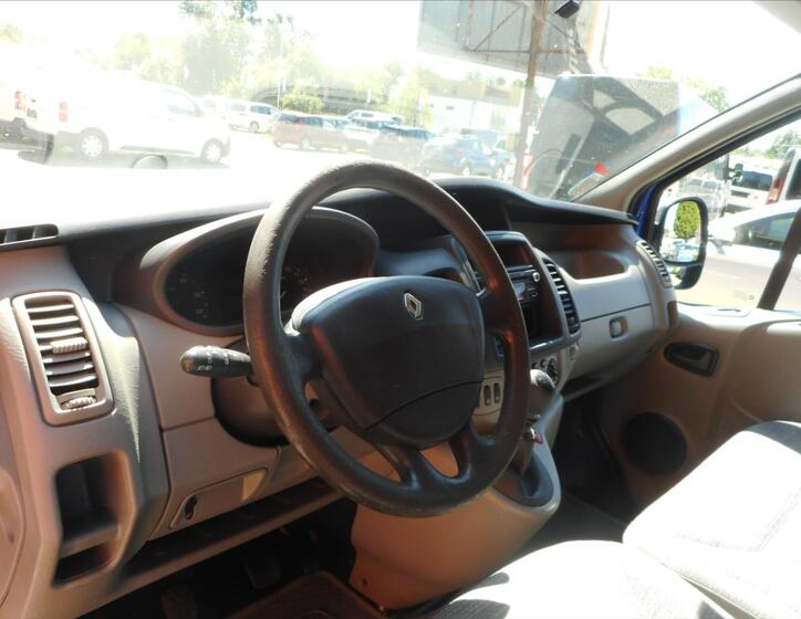 Renault Trafic 9