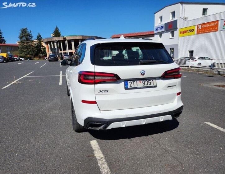 BMW X5 SUV 0,0 0
