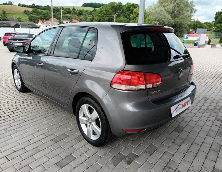 Volkswagen Golf Hatchback 1,2 l 63 kw