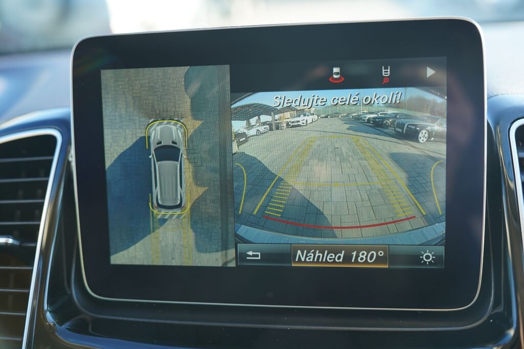 Mercedes-Benz GLE SUV / Terénní 3,0 l 190 kw