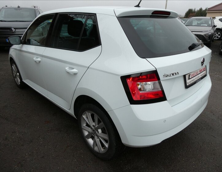 Škoda Fabia Hatchback 1,2 l 81 kw