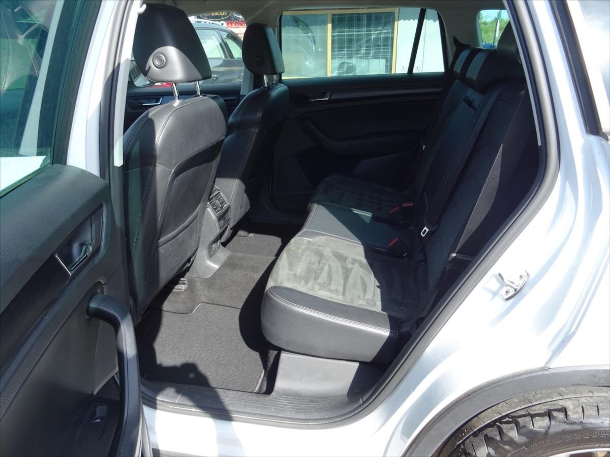 Škoda Kodiaq SUV / Terénní 1,5 l 110 kw