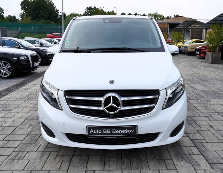 Mercedes-Benz Třídy V 1