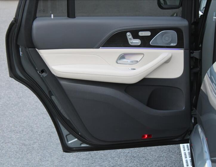 Mercedes-Benz GLS 45