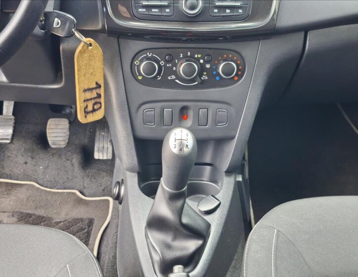 Dacia Logan Kombi 1,1 l 54 kw