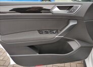 Volkswagen Touran MPV 1,8 l 132 kw