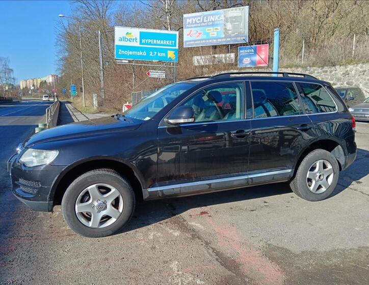 Volkswagen Touareg 5