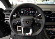 Lamborghini Urus 6