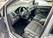 Volkswagen Touran 11
