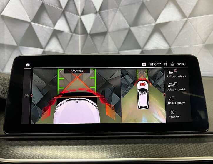 BMW Řada 5 Kombi 3,0 l 210 kw