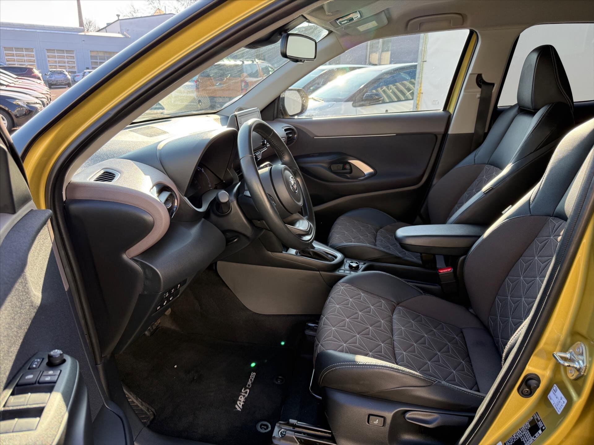 Toyota Yaris Cross SUV 1,5 l 68 kw