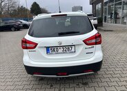 Suzuki SX4 S-Cross SUV 1,4 l 95 kw