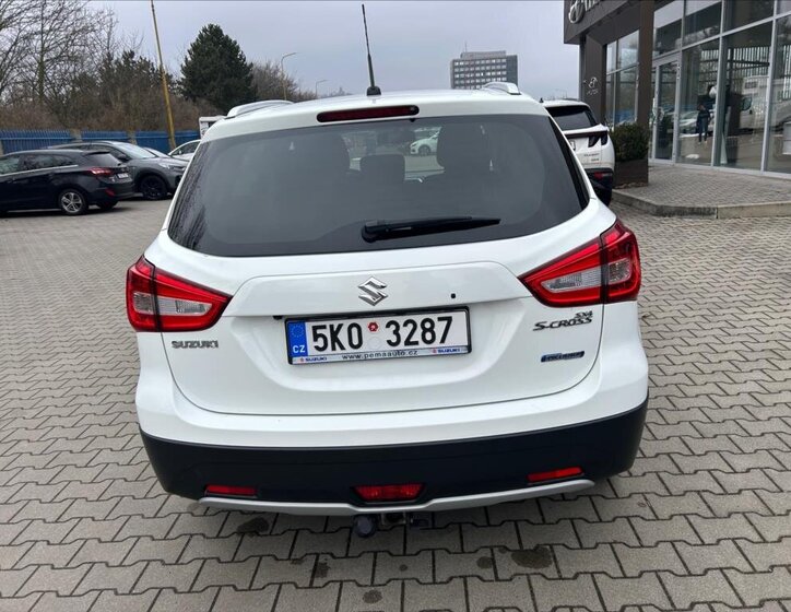Suzuki SX4 S-Cross SUV 1,4 l 95 kw