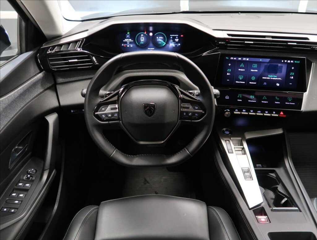 Peugeot 308 Kombi 1,5 l 96 kw