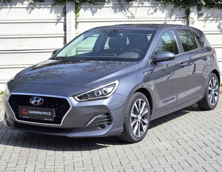 Hyundai i30 Hatchback 1,4 l 103 kw