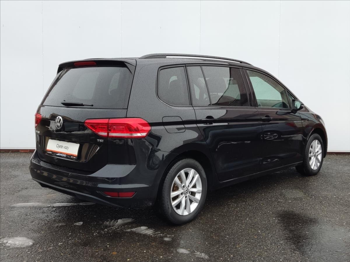 Volkswagen Touran MPV 1,2 l 81 kw