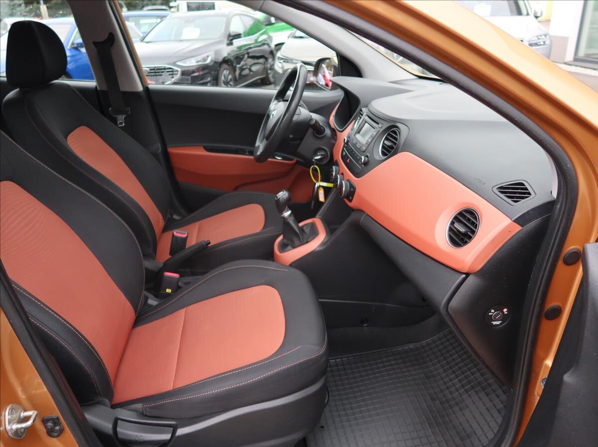 Hyundai i10 Hatchback 998,0 48 kw