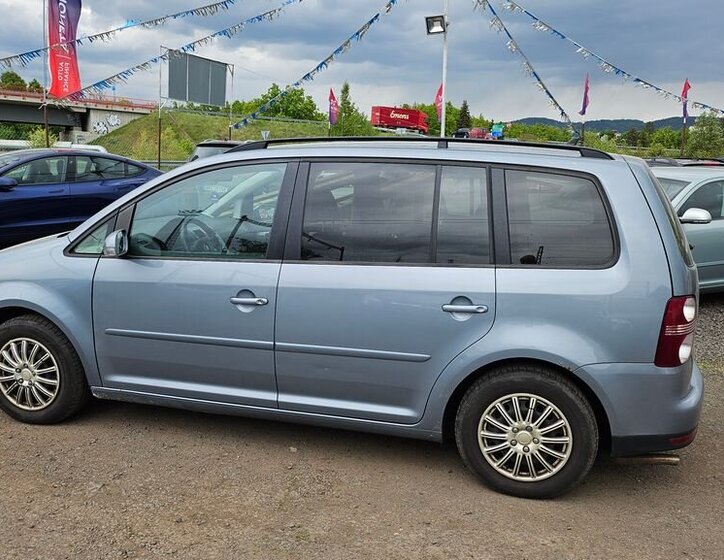 Volkswagen Touran 6