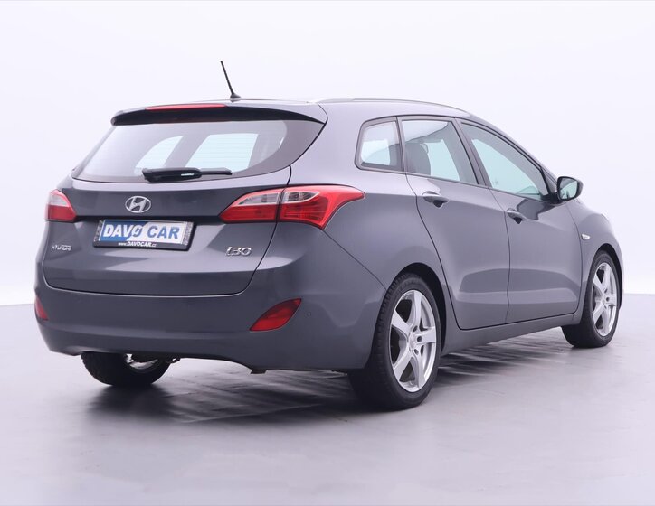 Hyundai i30 Kombi 1,6 l 81 kw
