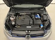 Volkswagen Golf 34