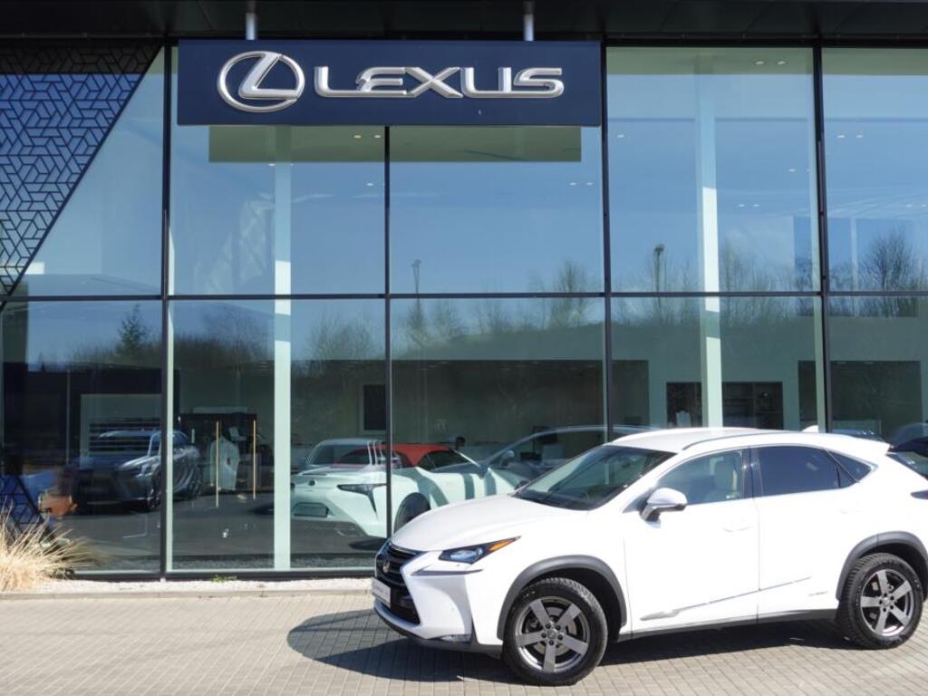 Lexus NX 300h