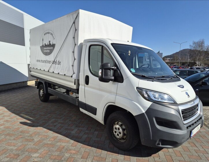 Peugeot Boxer Valník 2,0 l 96 kw