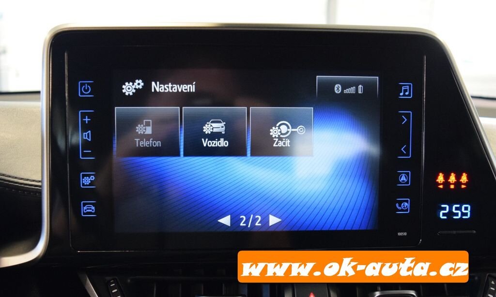 Toyota C-HR Hatchback 1,8 l 0