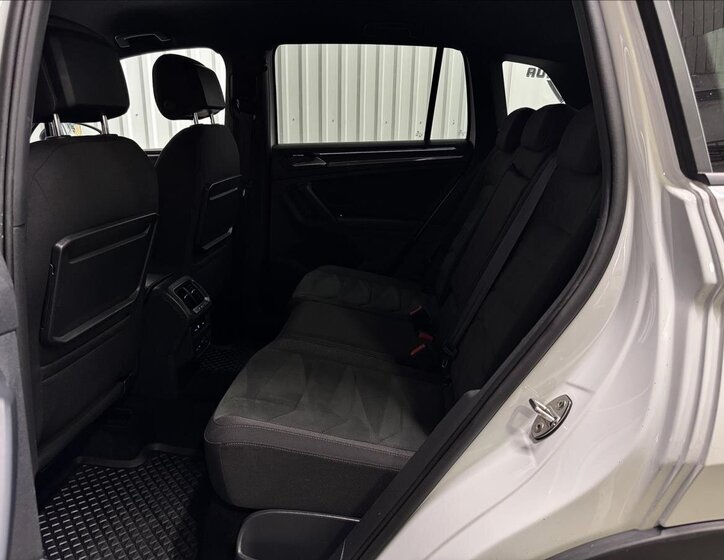 Volkswagen Tiguan 34