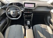 Peugeot 208 Hatchback 1,2 l 74 kw