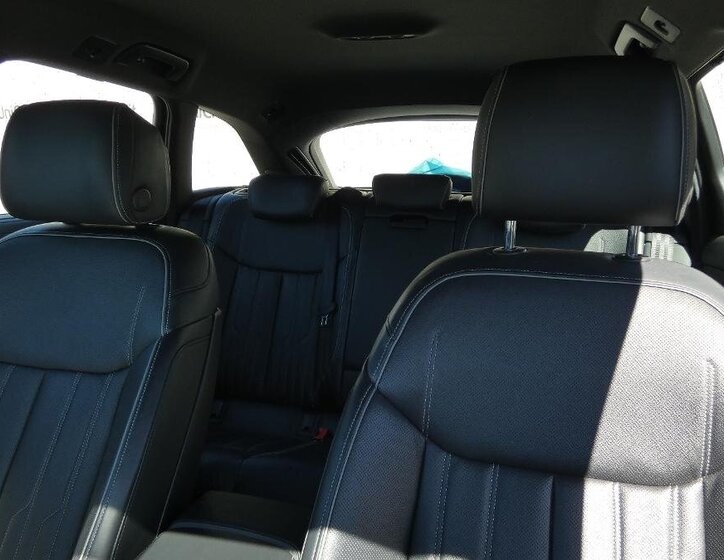 Audi A6 Kombi 3,0 l 253 kw