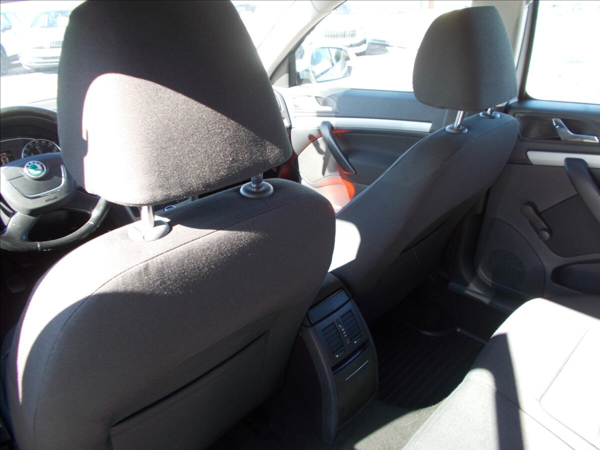 Škoda Octavia Kombi 1,6 l 77 kw